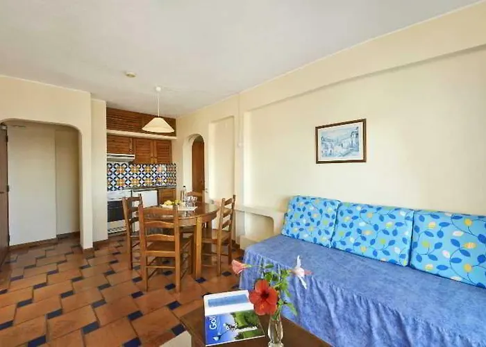 Apartmanhotel Cheerfulway Ouravista 3*